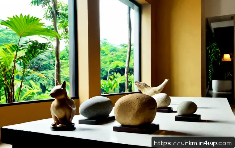 Home 17 애니미즘과 현대 미술의 경계 - Photorealistic contemporary art gallery in Ho Chi Minh City, a Vietnamese ceramic artist carefully a...